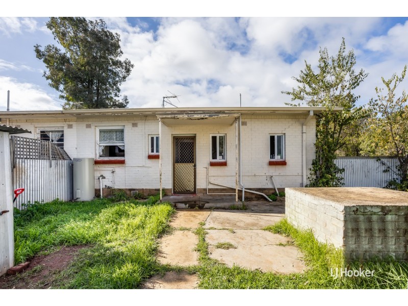 12 Sampson Road, Elizabeth Grove SA 5112