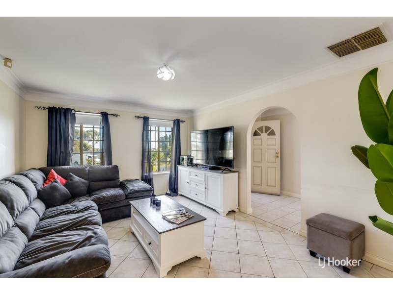 12 Cobblestone Close, Gulfview Heights SA 5096