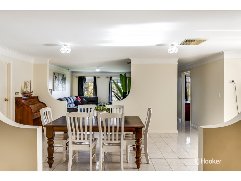 12 Cobblestone Close, Gulfview Heights SA 5096