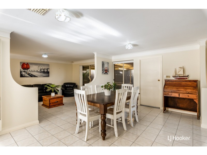 12 Cobblestone Close, Gulfview Heights SA 5096