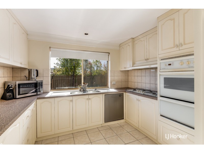 12 Cobblestone Close, Gulfview Heights SA 5096