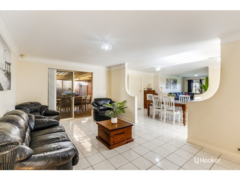 12 Cobblestone Close, Gulfview Heights SA 5096