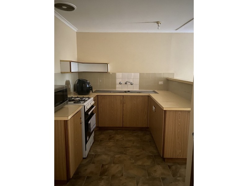 18 Ifould Road, Elizabeth Park SA 5113