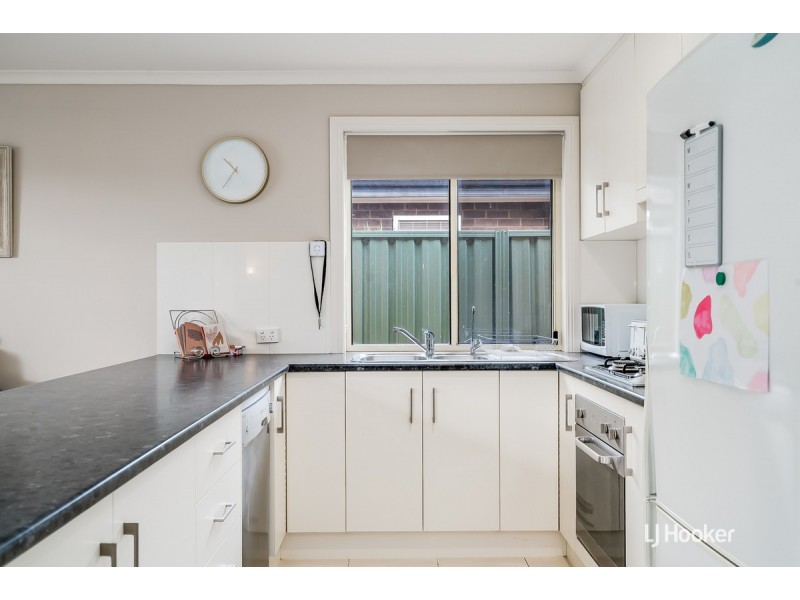 14 Grove Avenue, Elizabeth Park SA 5113