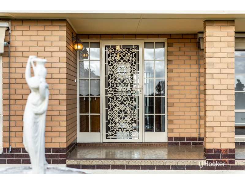 101 Wynn Vale Drive, Gulfview Heights SA 5096