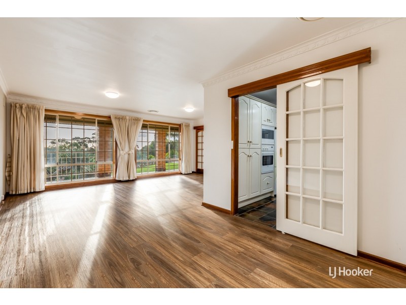 101 Wynn Vale Drive, Gulfview Heights SA 5096