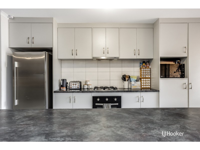 28 Vine Parade, Munno Para West SA 5115