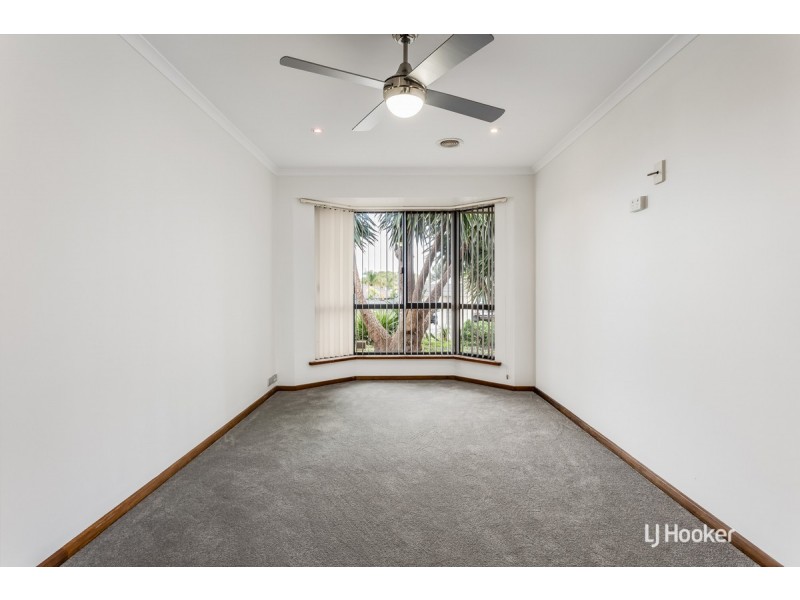 17 Buttercup Grove, Blakeview SA 5114