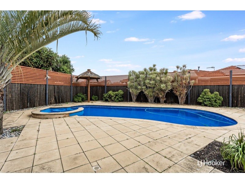 17 Buttercup Grove, Blakeview SA 5114