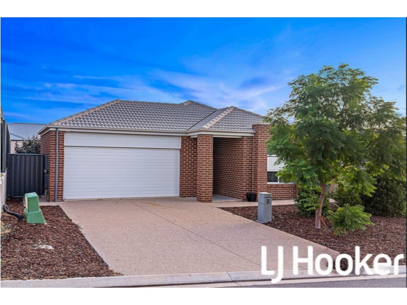 3 Greenway Crescent, Hillbank SA 5112