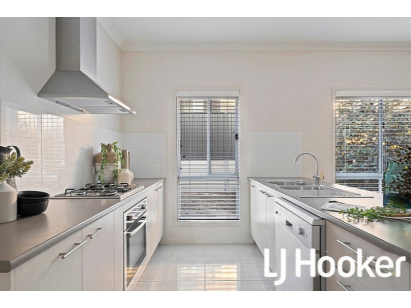 3 Greenway Crescent, Hillbank SA 5112