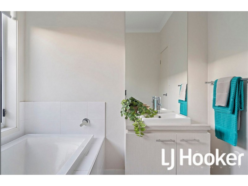 3 Greenway Crescent, Hillbank SA 5112