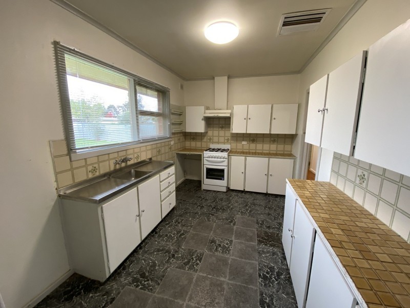 27 Crittenden Road, Smithfield Plains SA 5114