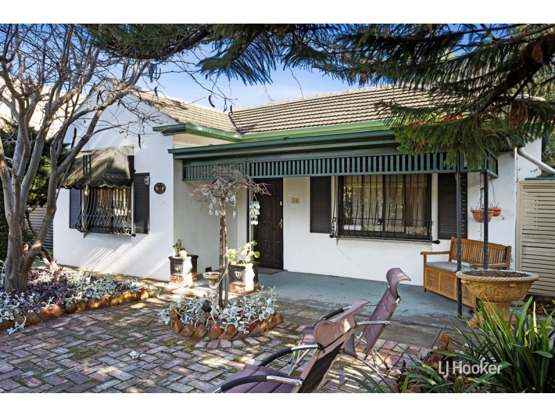 10 St Johns Avenue, Renown Park SA 5008