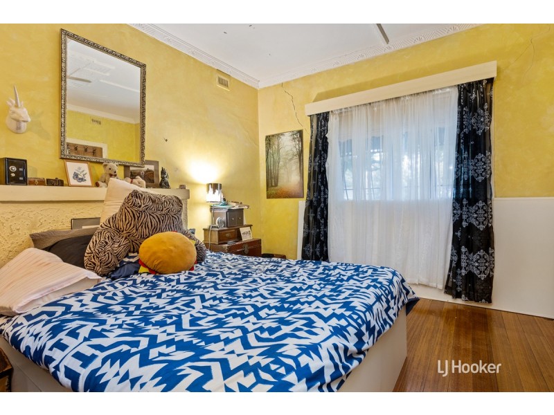 10 St Johns Avenue, Renown Park SA 5008