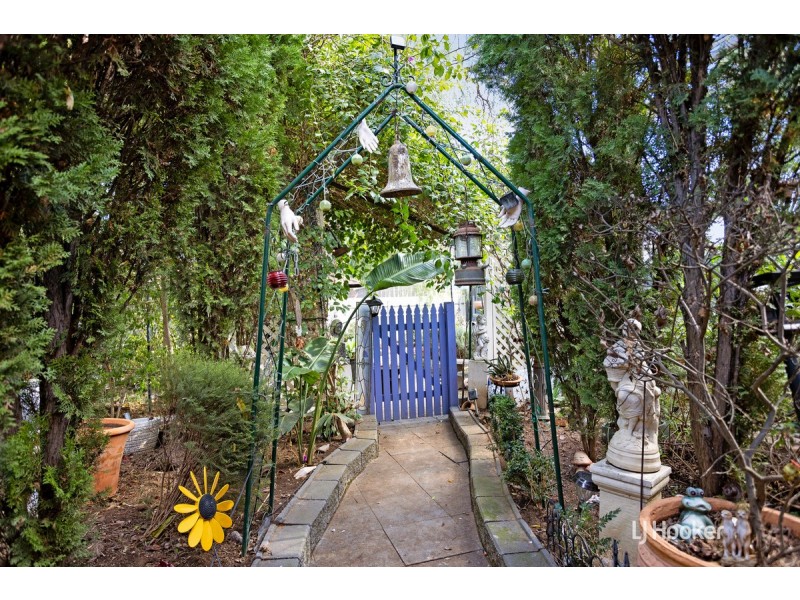 10 St Johns Avenue, Renown Park SA 5008