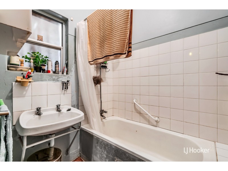 41 & 43 Stakes Crescent, Elizabeth Downs SA 5113
