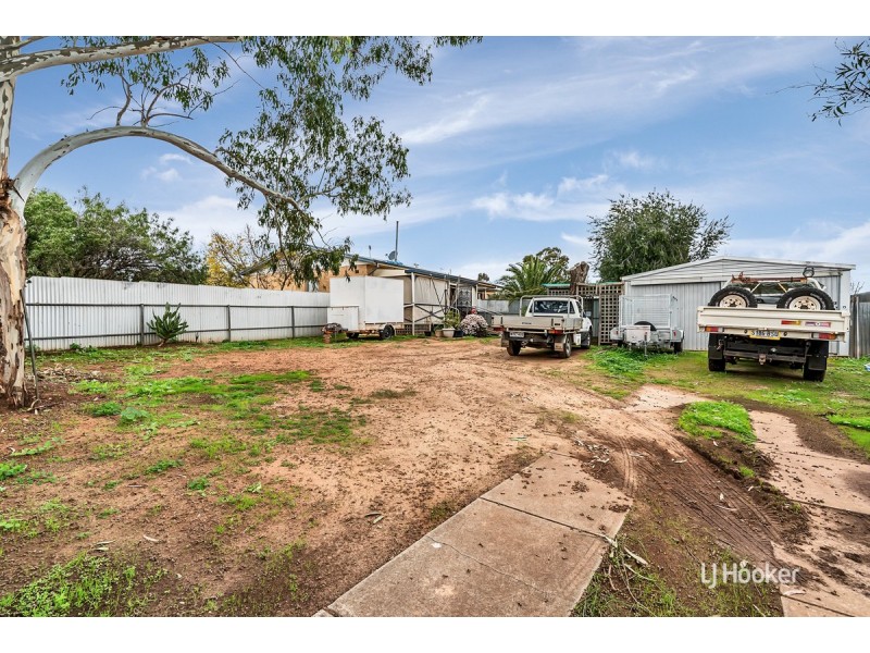 41 & 43 Stakes Crescent, Elizabeth Downs SA 5113