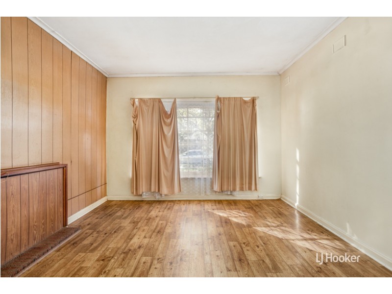 29 Blake Road, Elizabeth South SA 5112