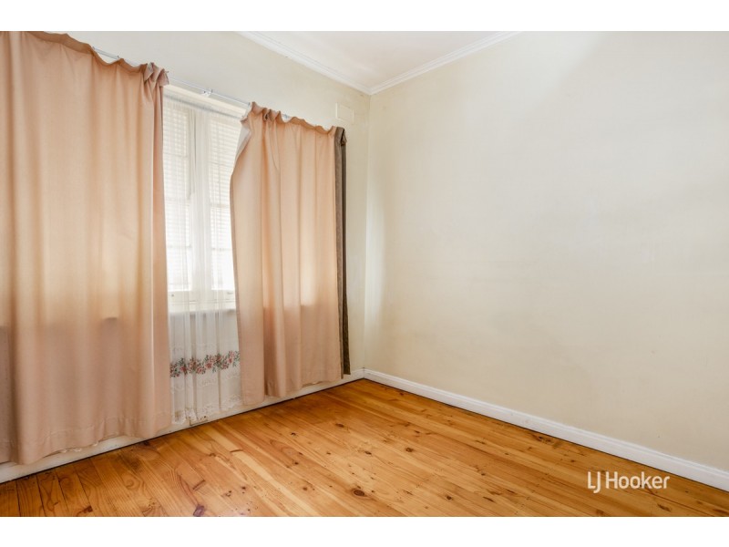 29 Blake Road, Elizabeth South SA 5112