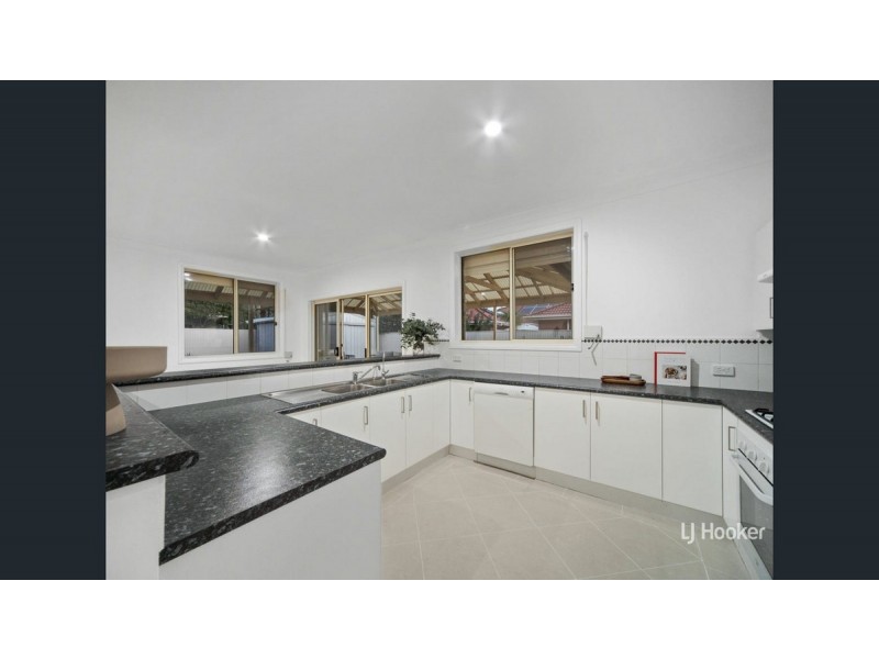 42 Delamere Drive, Paralowie SA 5108