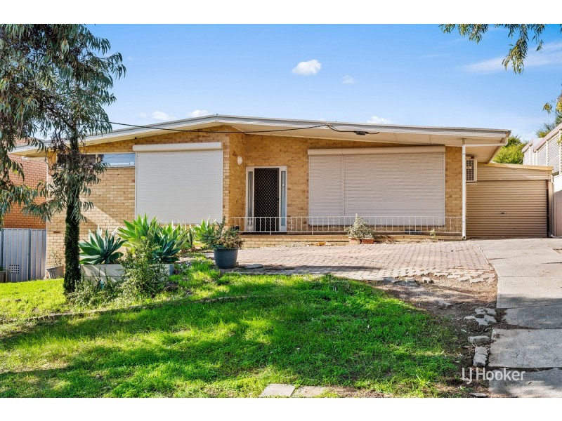 12 Canara Avenue, Para Hills SA 5096