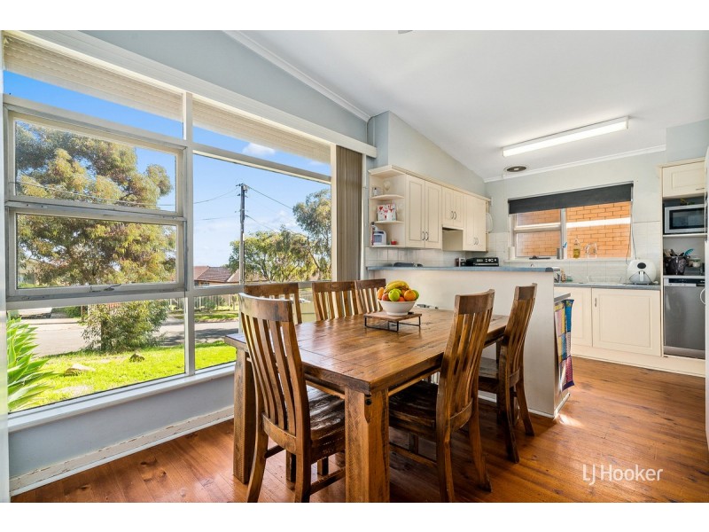 12 Canara Avenue, Para Hills SA 5096