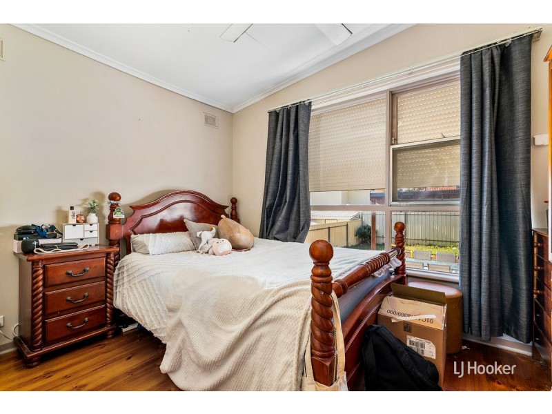 12 Canara Avenue, Para Hills SA 5096