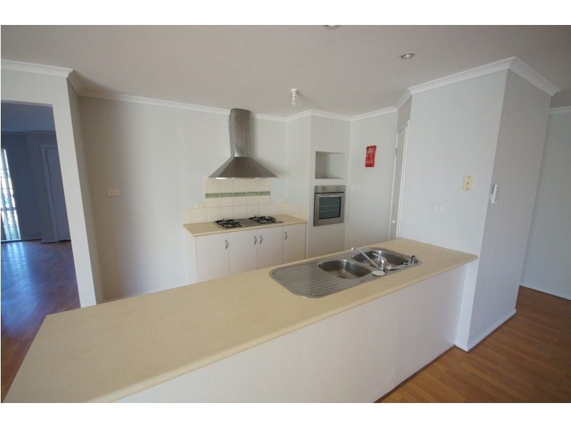 3 Kentia Drive, Para Hills West SA 5096