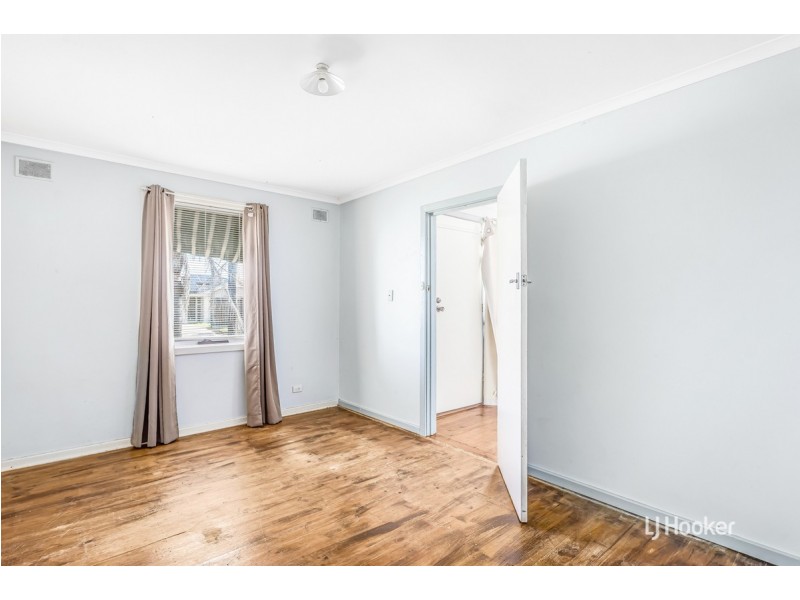 19 & 21 Moulds Crescent, Smithfield SA 5114