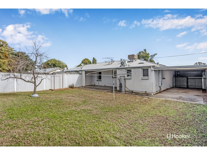 19 & 21 Moulds Crescent, Smithfield SA 5114