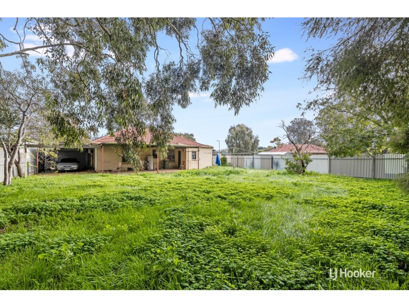 29 Hayles Road, Elizabeth Park SA 5113