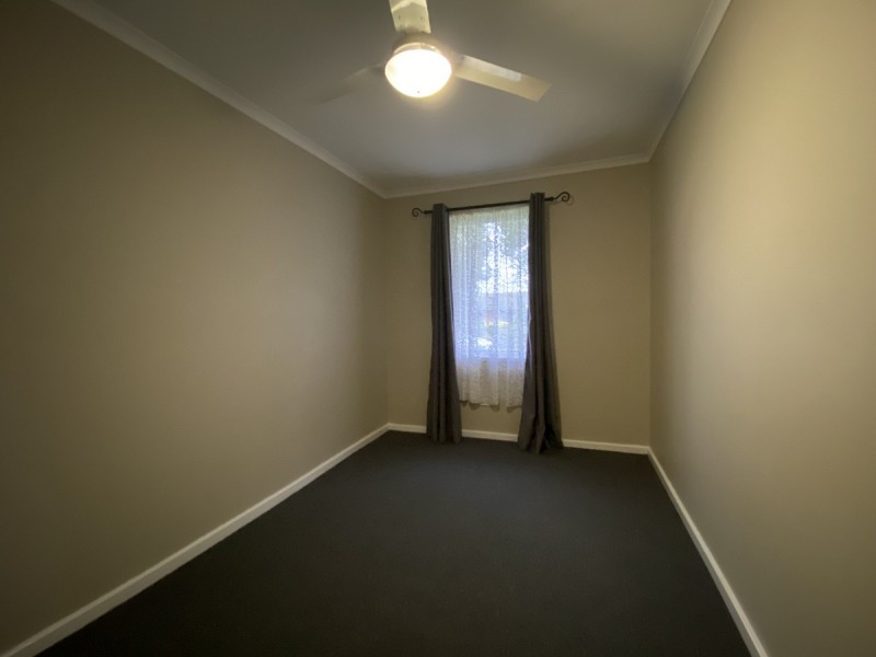 5 Warooka Crescent, Smithfield SA 5114