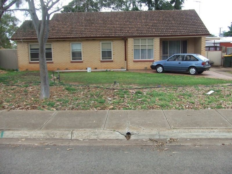 15 Adams Road, Elizabeth Park SA 5113