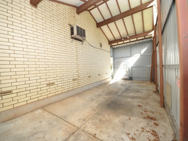 2 Blackburn Road, Elizabeth East SA 5112