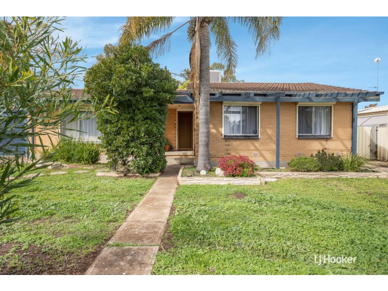 30 Douglas Street, Elizabeth Downs SA 5113