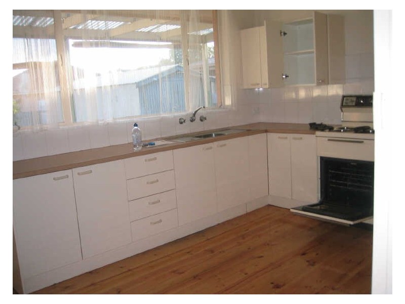 13 Angela Avenue, Brahma Lodge SA 5109