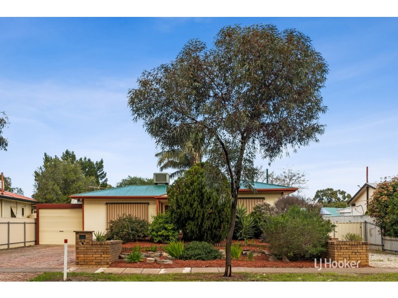 24 McKenzie Road, Elizabeth Downs SA 5113