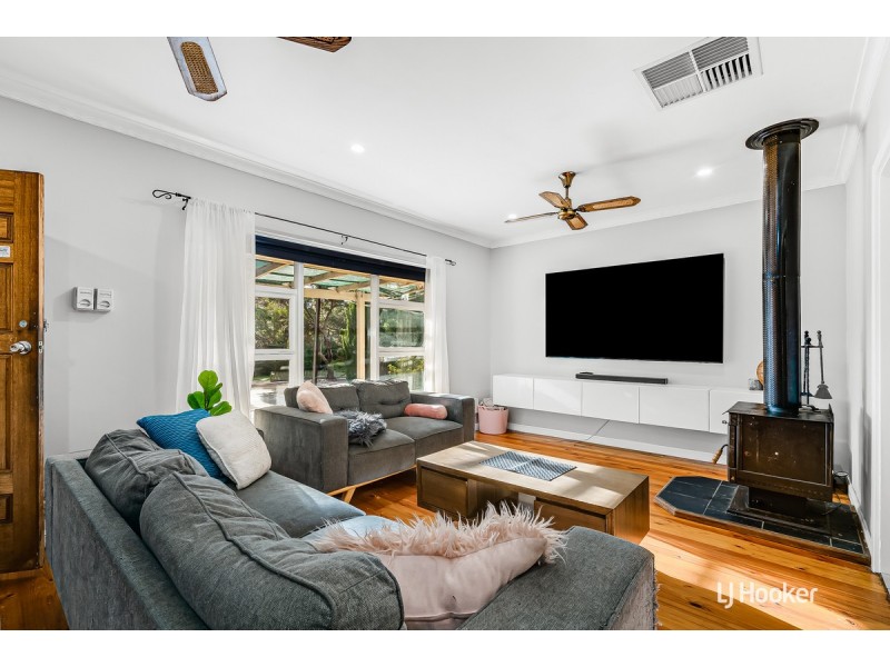 30 Carol Drive, Para Hills SA 5096