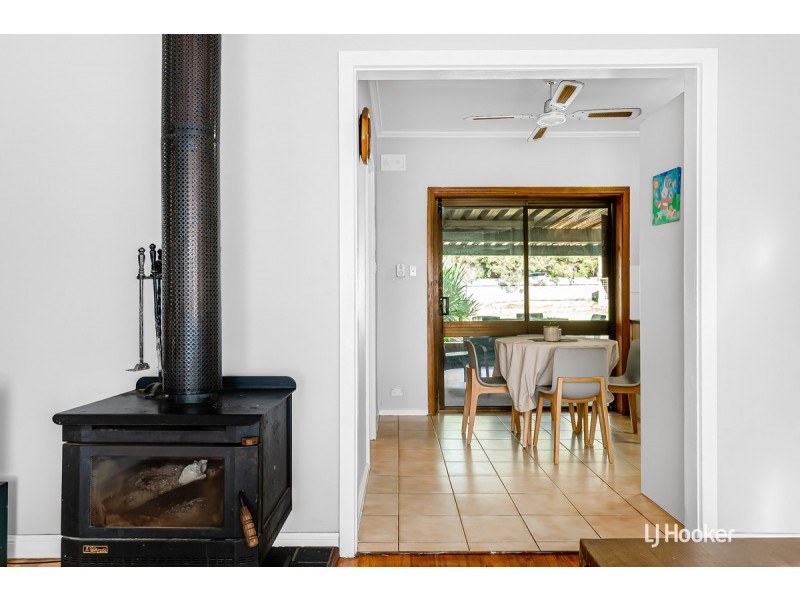 30 Carol Drive, Para Hills SA 5096