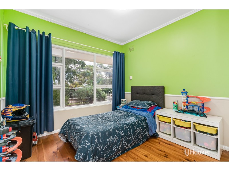 30 Carol Drive, Para Hills SA 5096