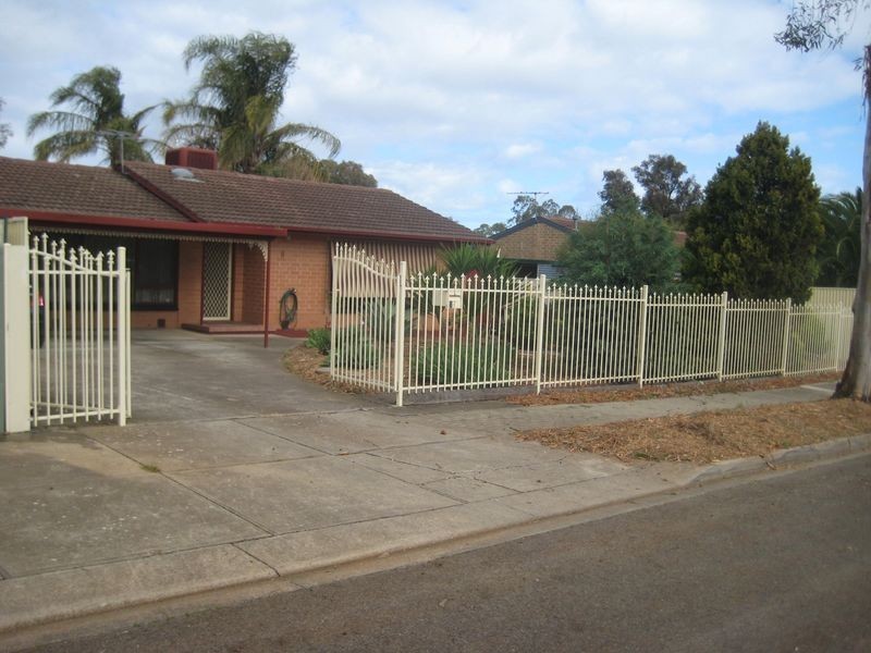 8 Cavenagh Street, Elizabeth Downs SA 5113