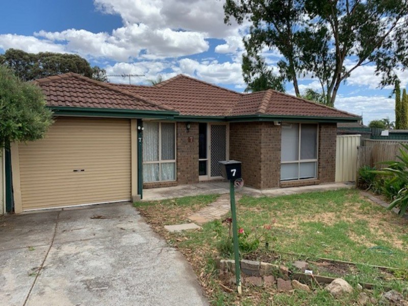 7 Chase Court, Blakeview SA 5114