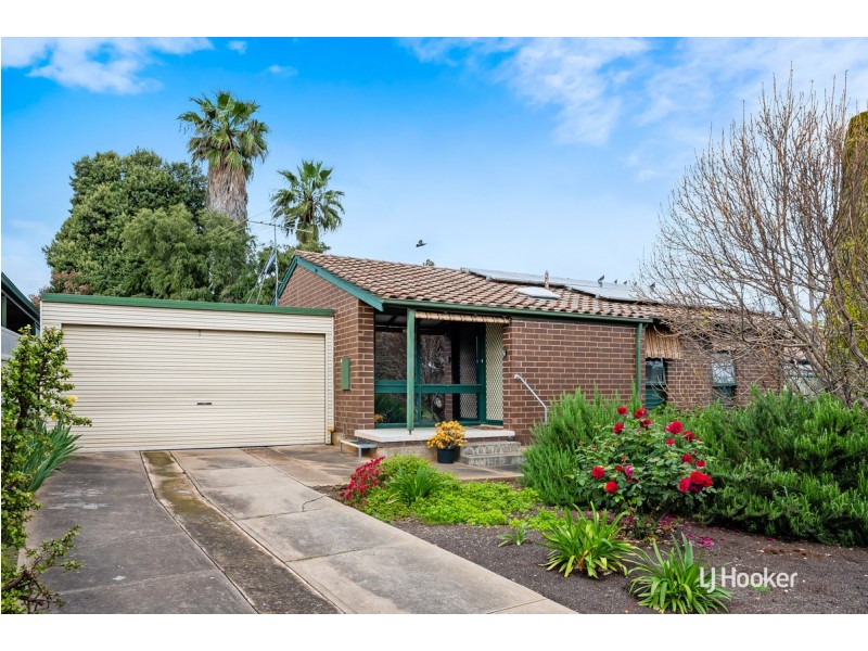 12 McCullogh Street, Elizabeth Downs SA 5113
