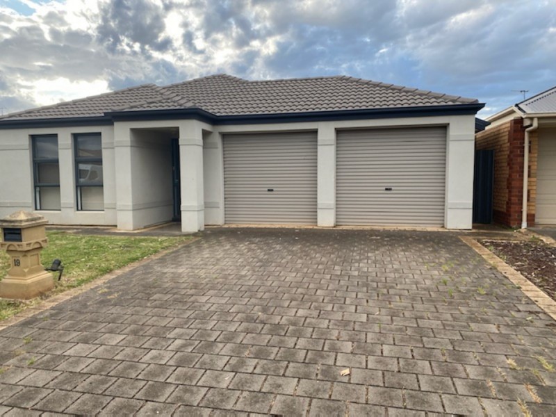 19 Oakwood Circuit, Munno Para West SA 5115
