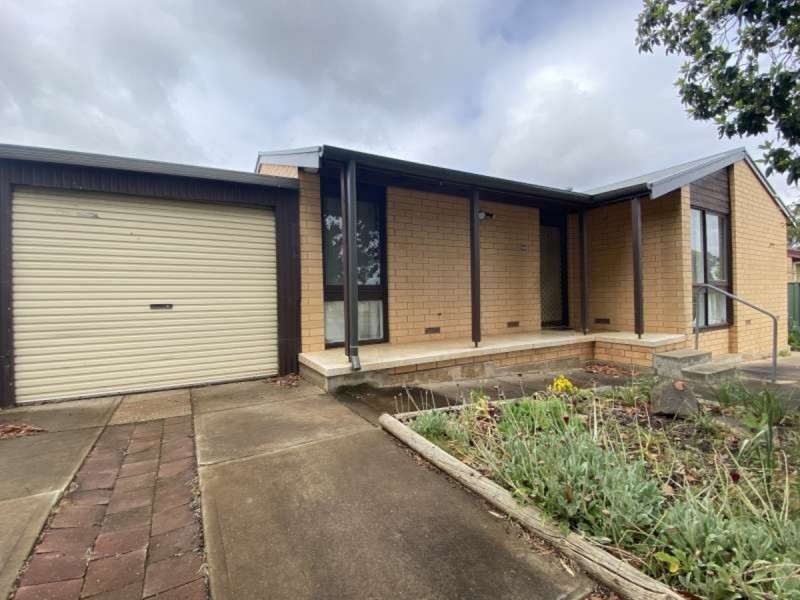 33 Salerno Court, Elizabeth East SA 5112