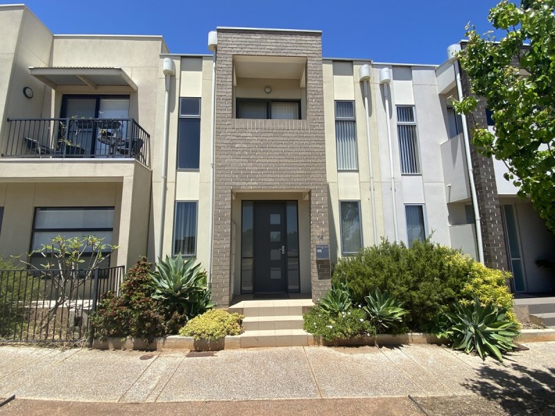 14 Finnis Street, Blakeview SA 5114
