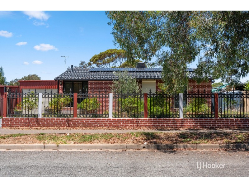 10 Fuller Crescent, Elizabeth East SA 5112
