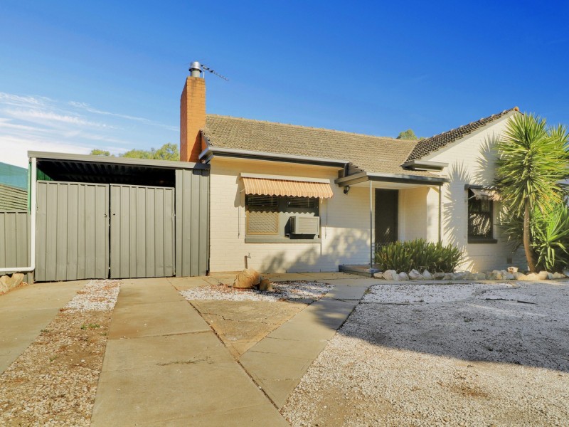 30 Garlick Road, Elizabeth Park SA 5113