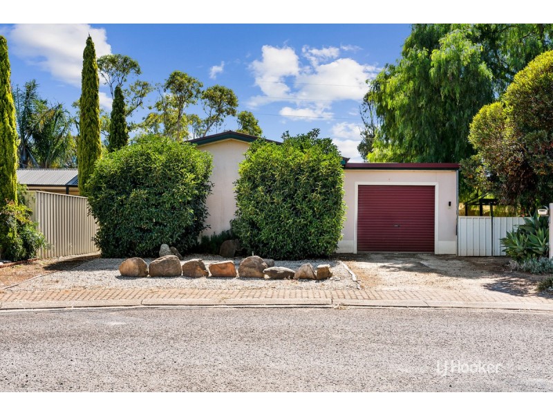 35 Carabeen Crescent, Andrews Farm SA 5114